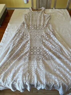 a.n.a Beige Lined Garment with Black Brand Tag